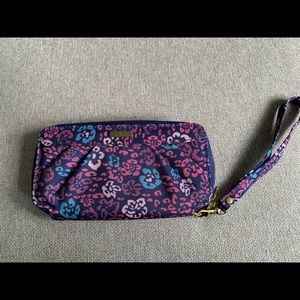 Travelon wallet wristlet